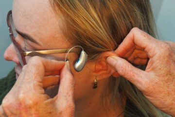 How many hearing aids types are available?